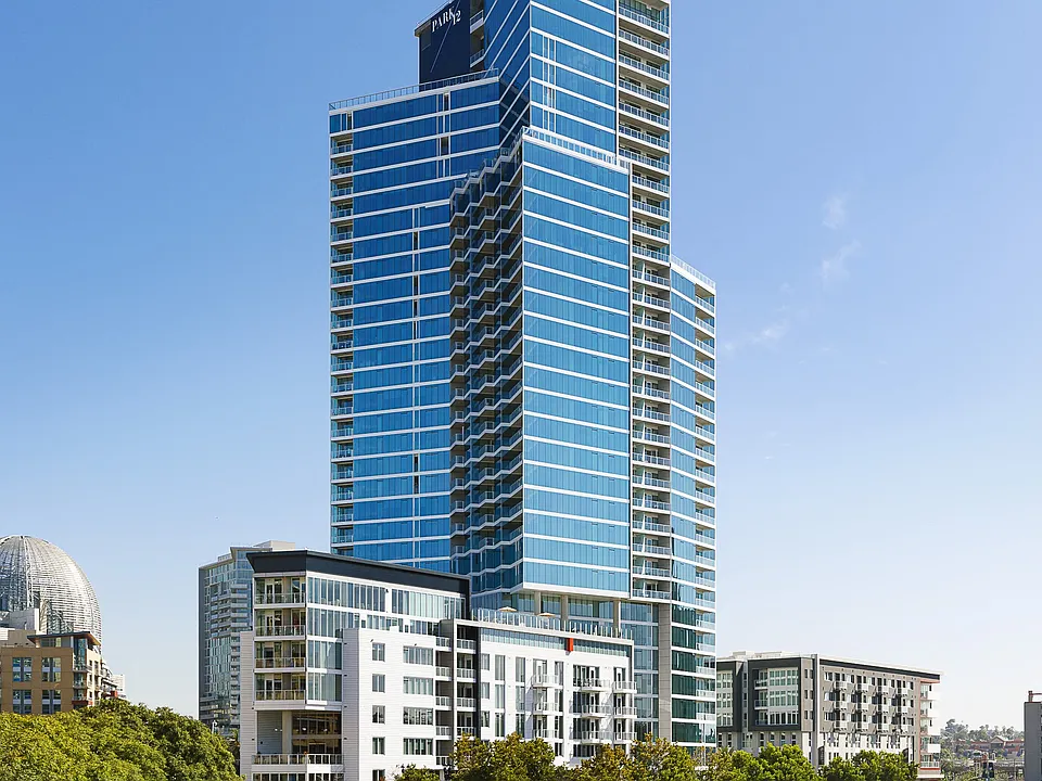 Building Photo 3