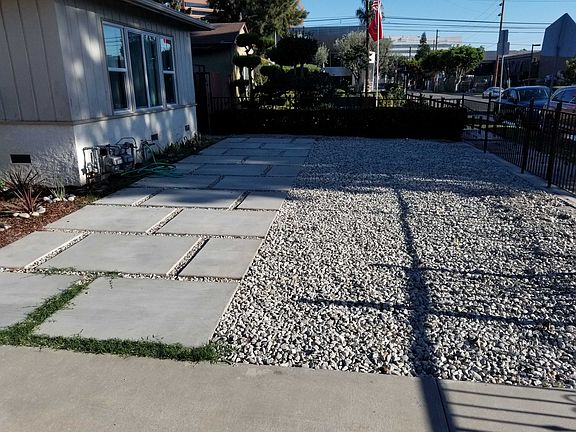2nd image of 1940 Armacost Ave