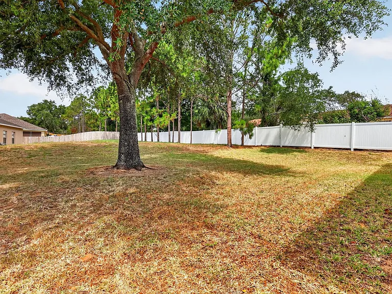 1421 Kellogg Dr — Photo 23