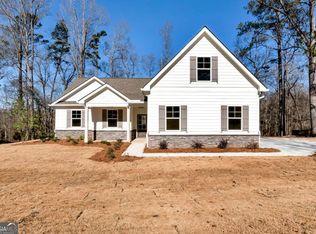 343 Edgefield Dr, Commerce, GA 30529