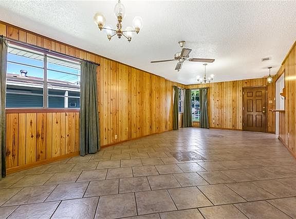 3rd image of 2721 Dolores Dr