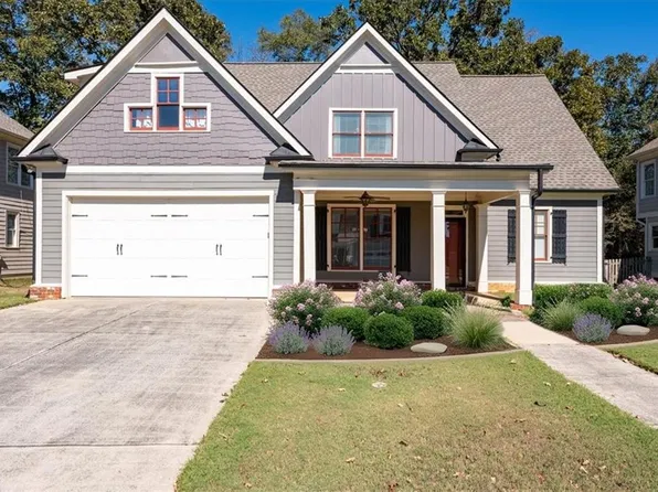 63 Lake Haven Dr, Cartersville, GA 30120