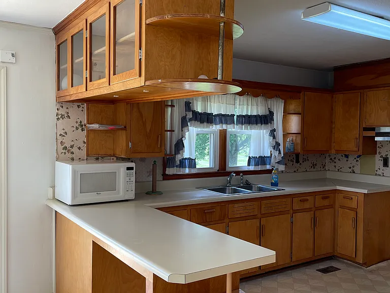 114 Briggs St — Photo 12