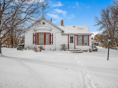 130 6th St S, Bird Island, MN, 55310