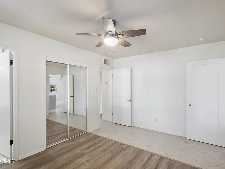 5742 N 12th Pl — Photo 12