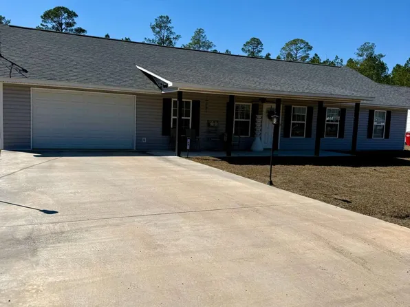 59 Red Hawk Ct, Waynesville, GA 31566