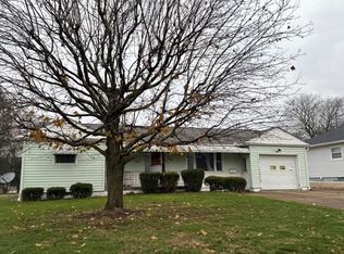 345 Morgan St, Barberton, OH 44203