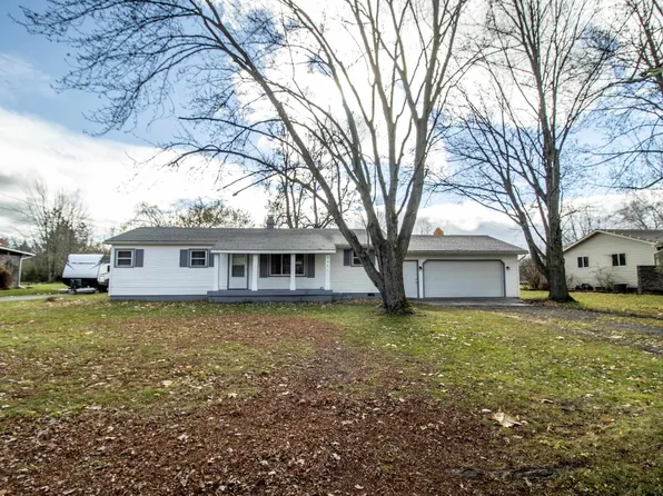 5395 Hillier Dr, Clio, MI 48420