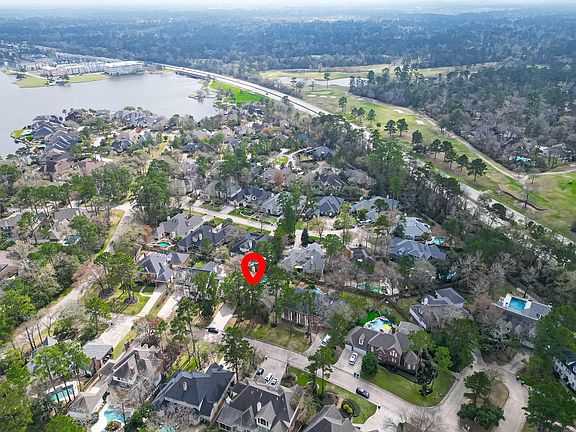 3rd image of 46 Pebble Cove Dr