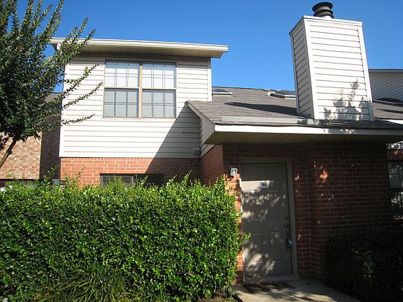 2nd image of 3636 Greenacres Dr 96