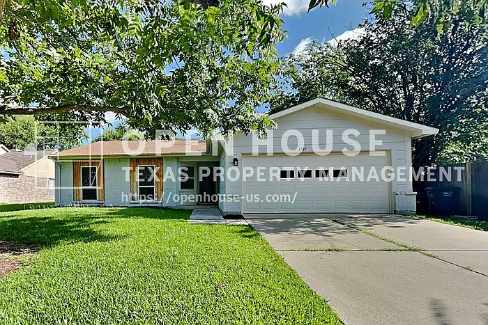 3737 Whitefern Dr — Photo 1