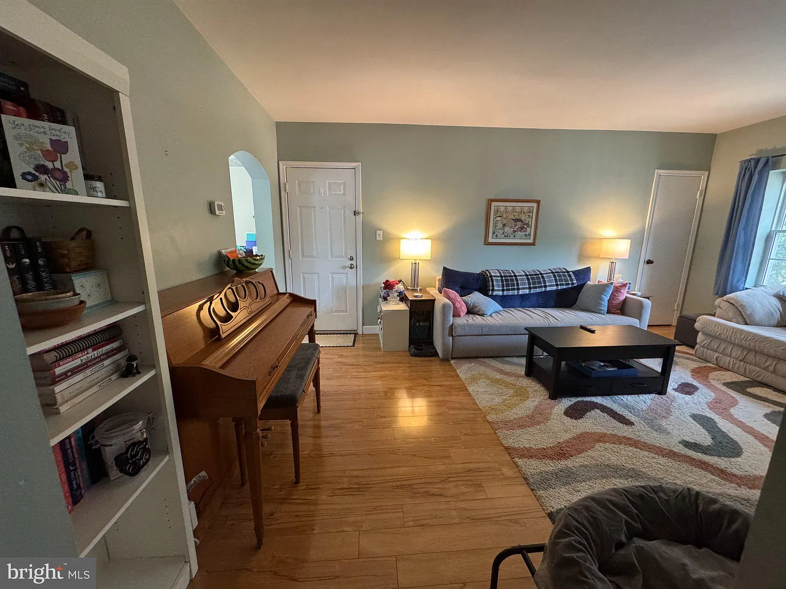 2 bed, 1.0 bath, 874 sqft, $2,600 — Photo 4