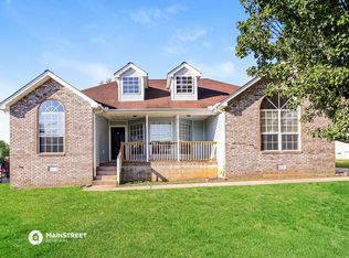 591 Hollandale Rd, La Vergne, TN 37086