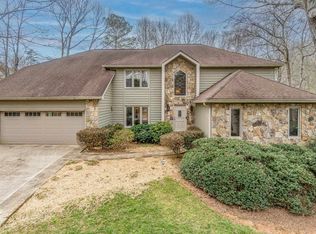 10550 Roxburgh Ln, Roswell, GA 30076