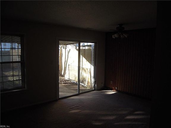 4th image of 589 Chancery Ln