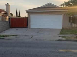 655 E McKinley St, Rialto, CA 92376