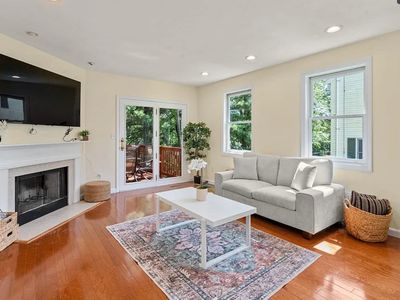 33 Furbush Rd, West Roxbury, MA, 02132