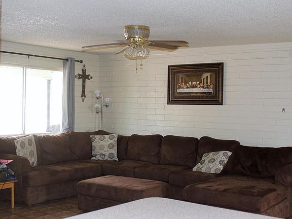 4th image of 9153 E Vine Ave