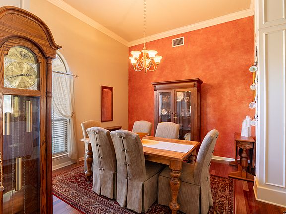 3rd image of 115 Stonegate