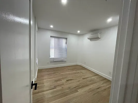 Rented by Ideal Properties Group | media 6