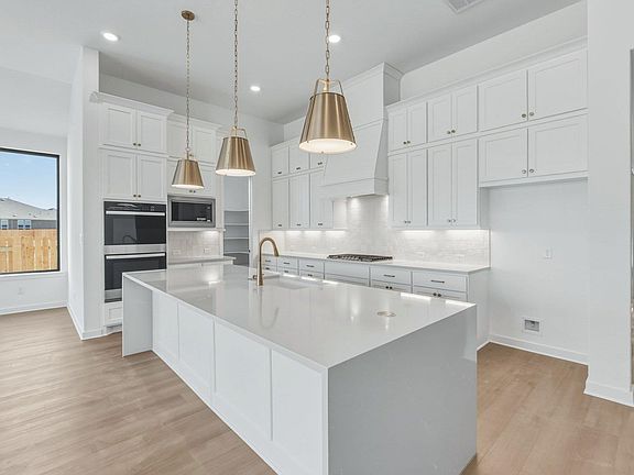 6th image of this home