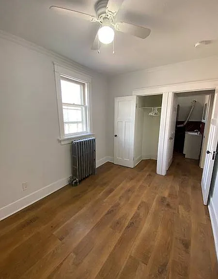 432 Queen St S #D — Photo 3