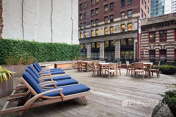 Rented by (Legacy) Elegran | media 51