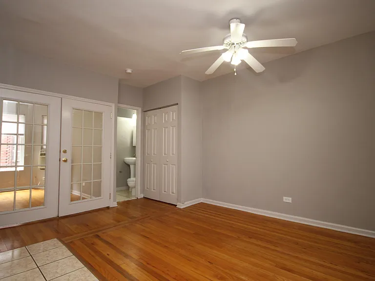 1338 W Argyle St #1N — Photo 5