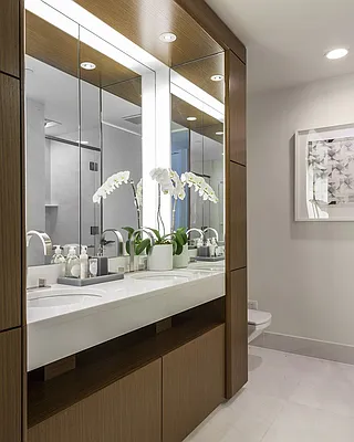 Rented by Zeckendorf Marketing | media 11