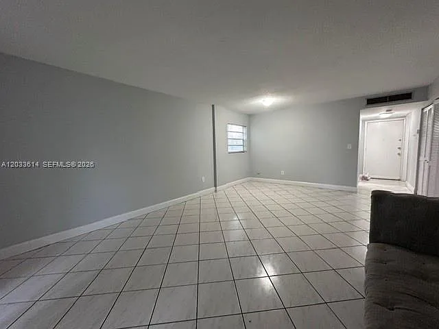 16450 Miami Dr #108 — Photo 5