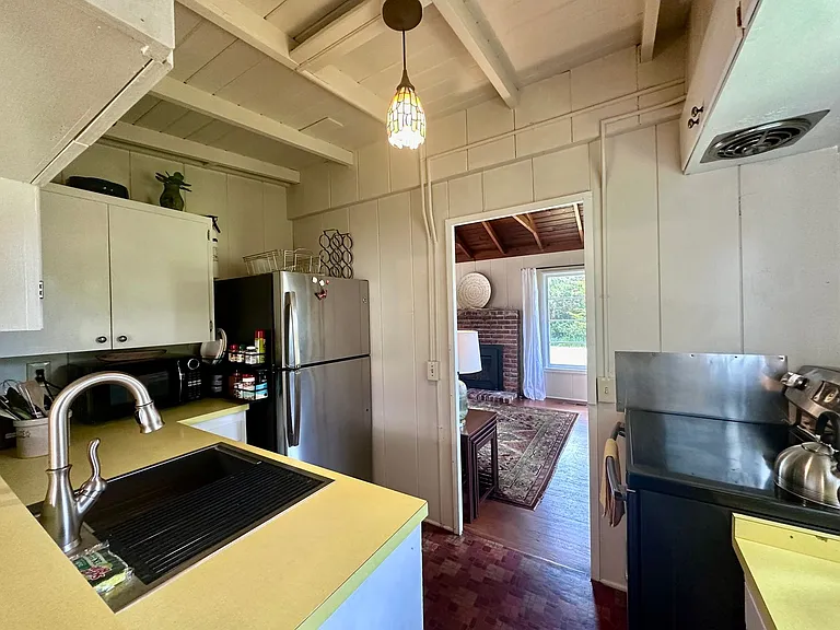 381 Asilomar Blvd — Photo 6
