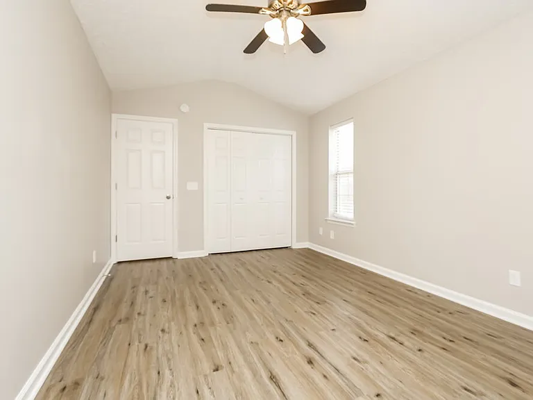 722 Lou Gehrig Cir — Photo 10