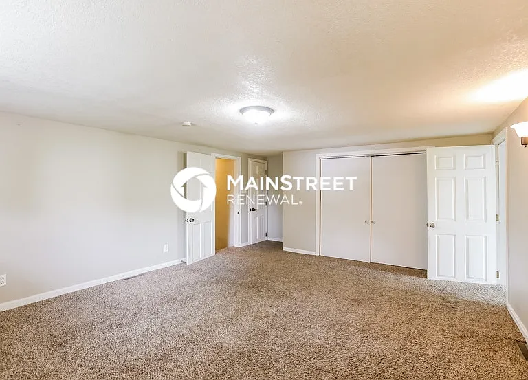 1010 S Appleton Ave — Photo 13