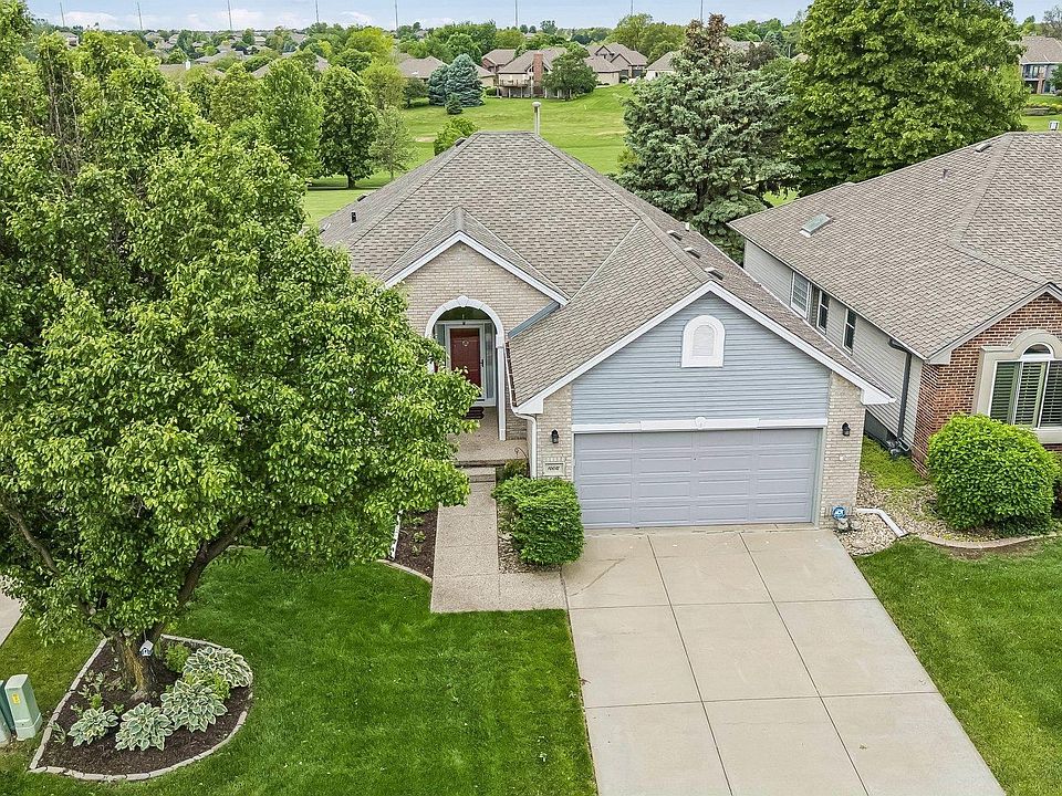 1st image of 10012 S 172nd Cir