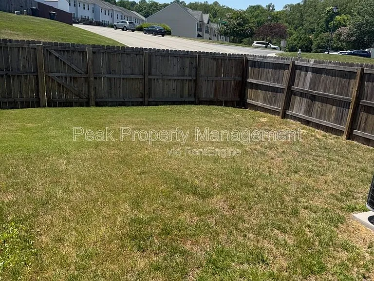 5933 Belston Ct — Photo 6