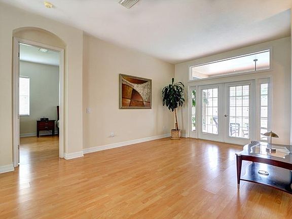5th image of 14829 Coral Berry Dr