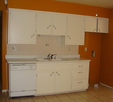 5th image of 3708 W El Camino Dr