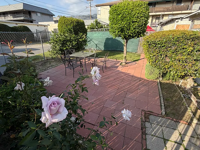 Private and personal spacious backyard to enjoy