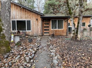 1343 Crest Dr, Eugene, OR
