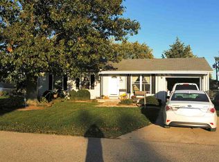 616 Carol Dr, Walton, IN