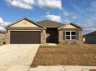 2121 Dandelion Dr, Benton, AR 72019