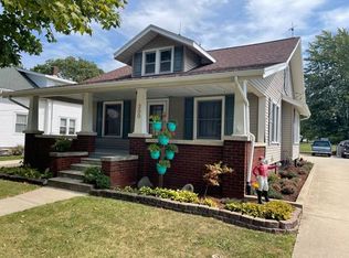 300 N Elkhart St, Wakarusa, IN 46573