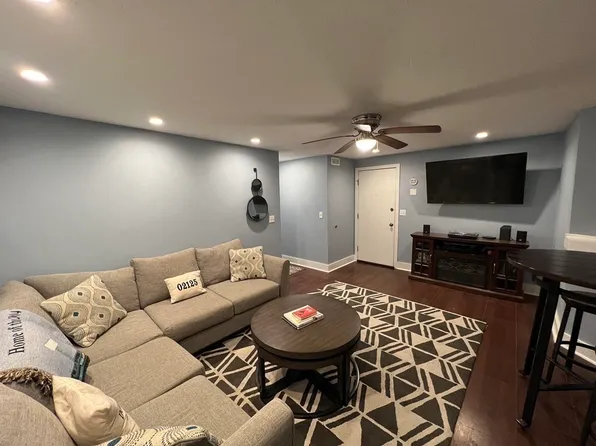 34 Mount Everett St #1, Dorchester, MA 02125