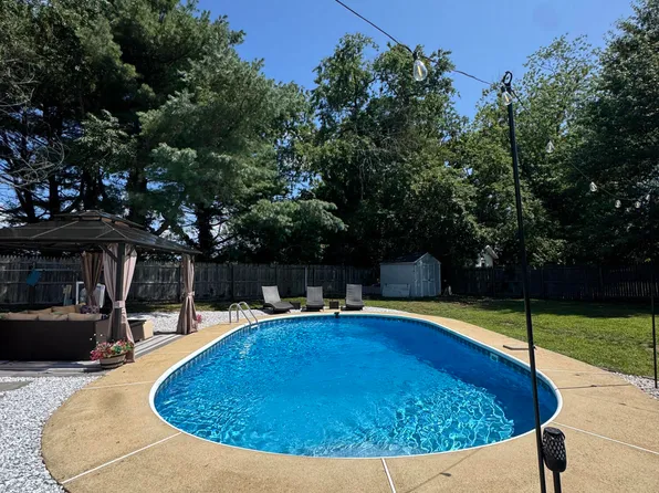 528 Corwill Terrace, Toms River, NJ 08753