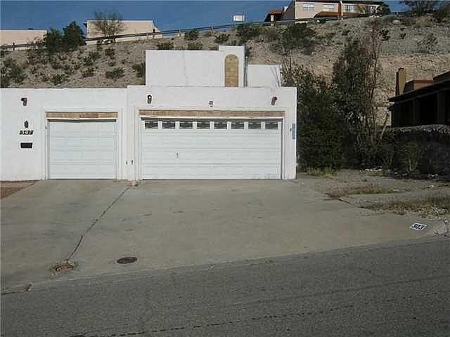 1st image of 303 Zenith Dr #0