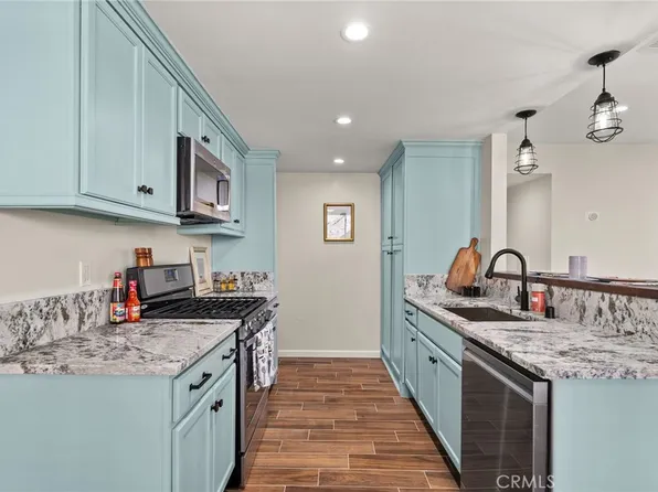 1800 E Old Ranch Rd APT 115, Colton, CA 92324
