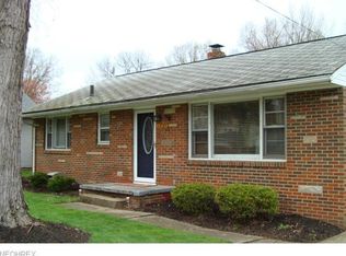 1235 Treasch Dr, Cuyahoga Falls, OH