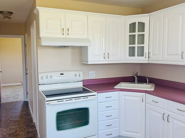 32 Perrault St #32 — Photo 6
