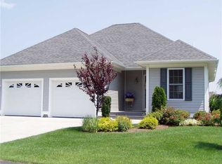 2 Stephanie Dr, Coventry, RI 02816