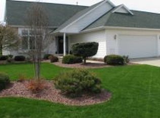 758 Hampton Ave, Fond Du Lac, WI 54935